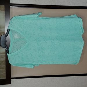 Tek Gear Dry Tek V- Neck Short Sleeve Shirt XL